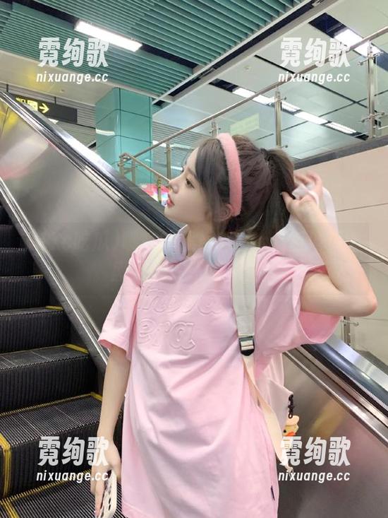 17c吃瓜 哪来的黑料?17c吃瓜网页丰盛到让人怀疑人生!