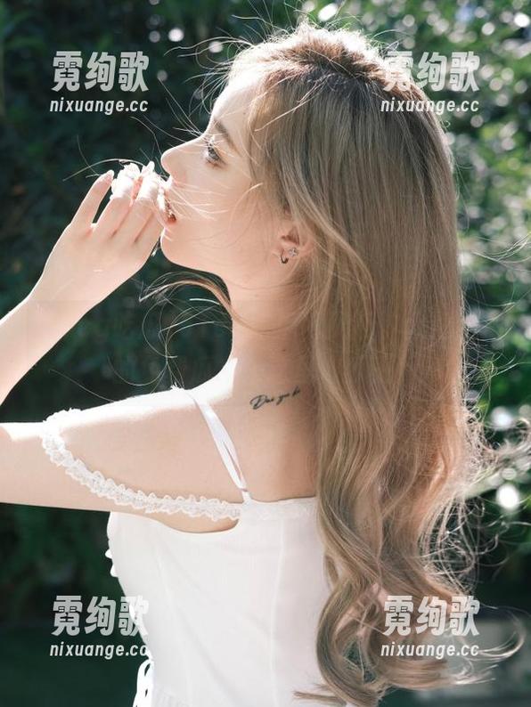 51cg吃瓜网页版，大把大把的免费瓜，来这里做瓜王！