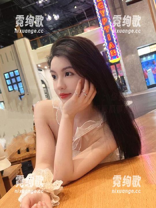 “今日吃瓜51”：你见过更大的瓜吗？观看烂事不如看瓜事！