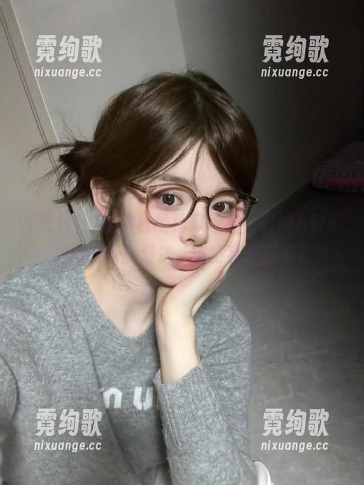 黑料社的独家爆料，链接A和B之间的高能对决，看得我直叫唤？